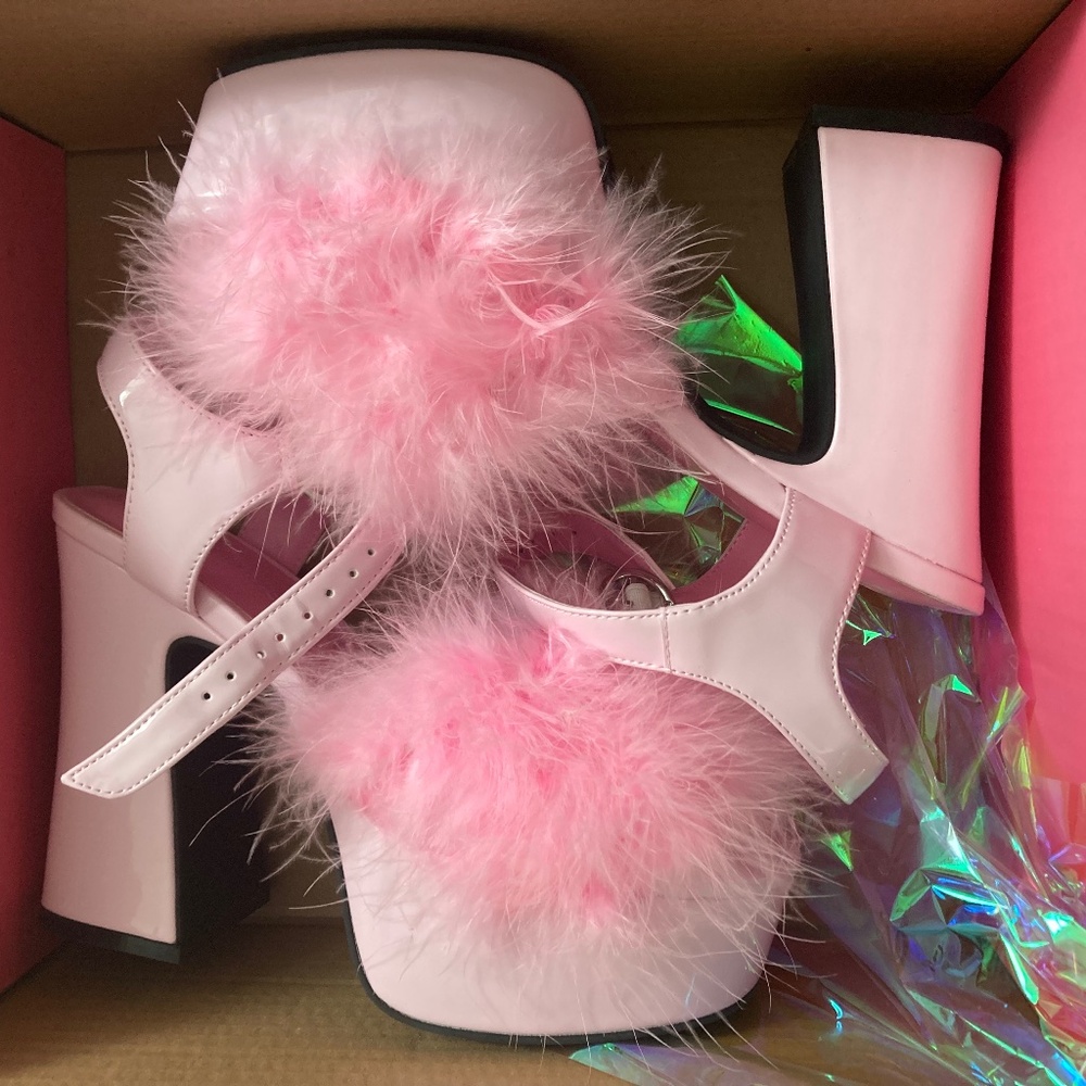DollsKill Size 10 Pink Fluffy Platforms